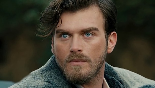 Kıvanç Tatlıtuğ