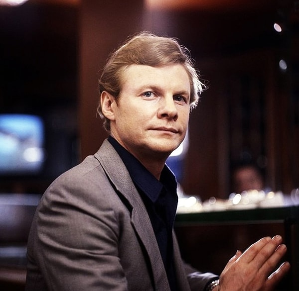 5. Виталий Соломин