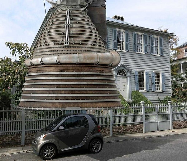 3. В ракетном двигателе М-1 может уместиться миниатюрная машина