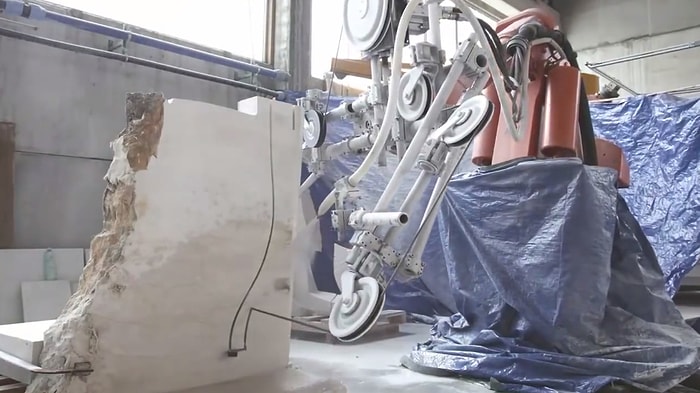 İzlemesi Aşırı Keyifli Şeylerde Bugün: Robotik Mermer Kesme Makinesi