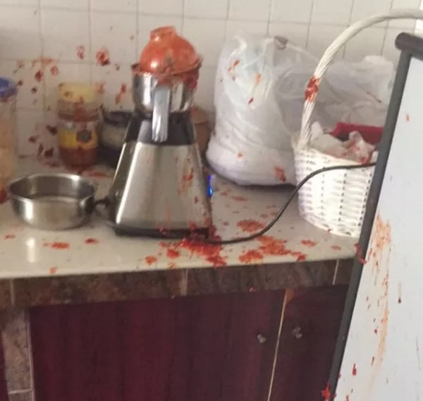 13. Мда. Наверняка уборка была очень долгой