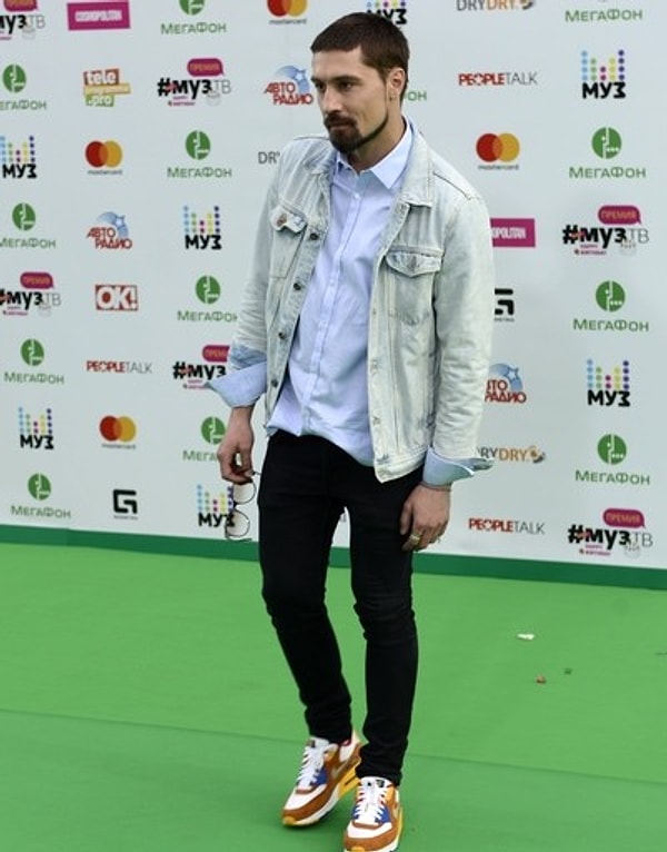 23. Дима Билан