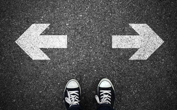 7. Если вы не можете принять решение даже в простых вопросах, спросите себя: "Это будет что-то значить для меня через 10 лет?" Если нет, то делайте и забудьте.