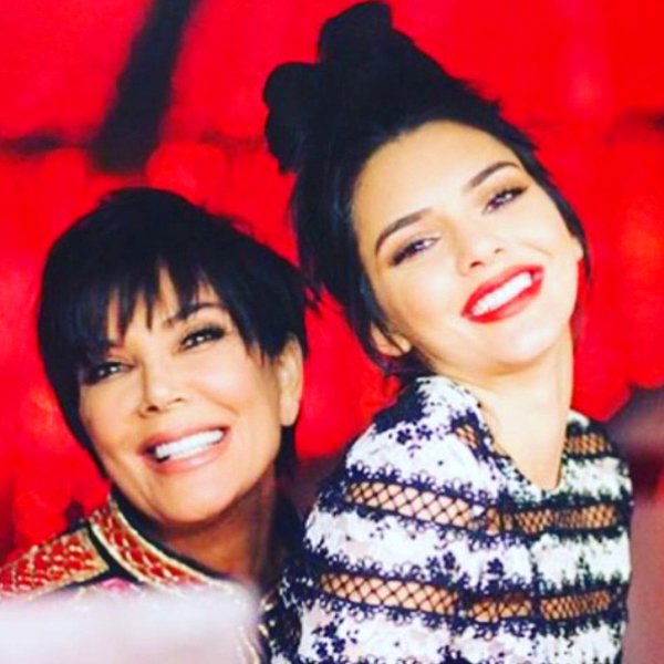 20. Kris Jenner ve kızı Kendall Jenner