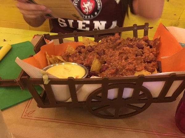 6. А начос можно есть и в тележке