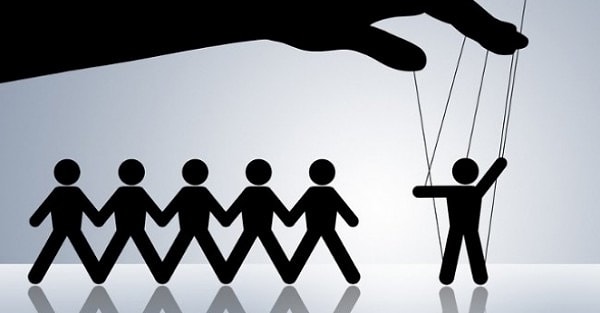 12. Старайся не использовать человека как средство достижения цели.