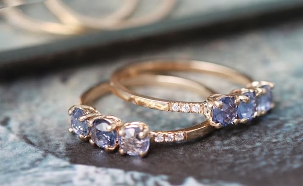 5. Такое трио из сапфиров не оставит равнодушным никого!