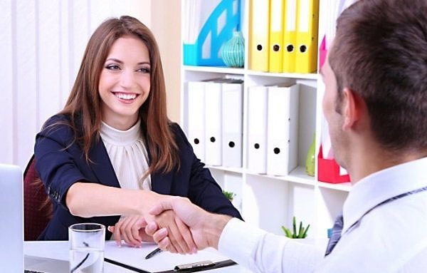 28. Первое впечатление скоротечно, а вот репутация - это то, что зарабатывается годами.