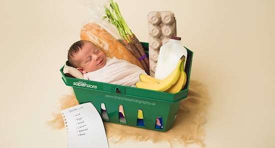 Женщина, не подозревавшая о беременности, родила ребенка во время шоппинга в супермаркете