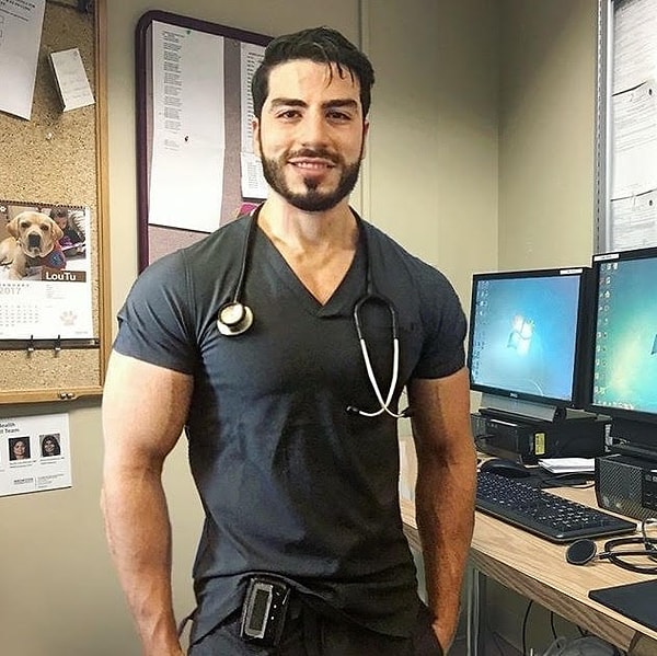 6. Dr. Yazan A. Ismail (@doctor.yazan)