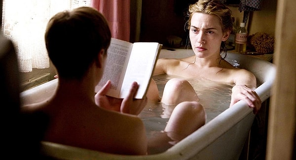 7. Сумки скромности, наклейки и белье телесного цвета