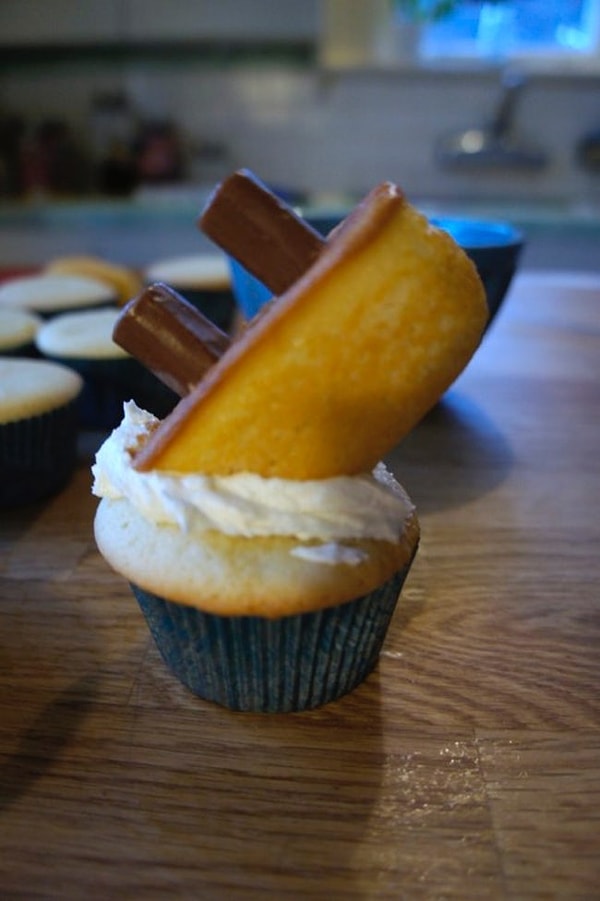 12. Капкейк "Титаник"