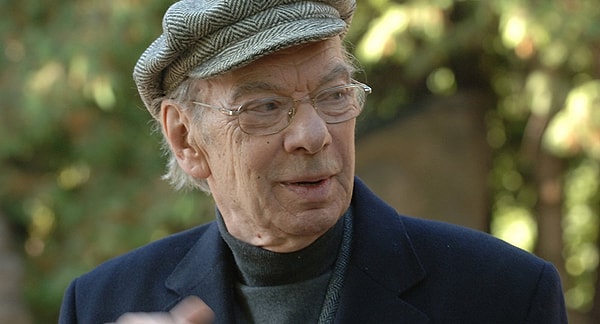 11. Баталов с детства курил, но никогда не пил.