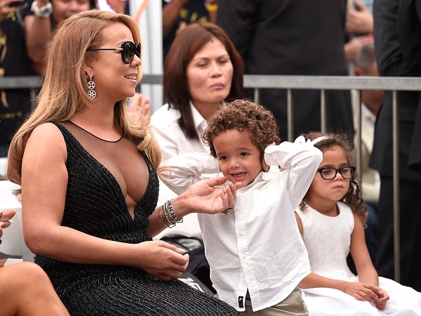 1. Мэрайя Кэри родила Монро и Моррокана в 2011 году.