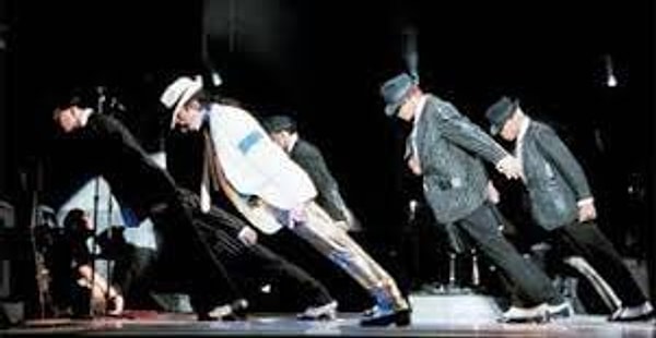 13. А может они каким- то образом связаны с секретом наклона Майкла Джексона?