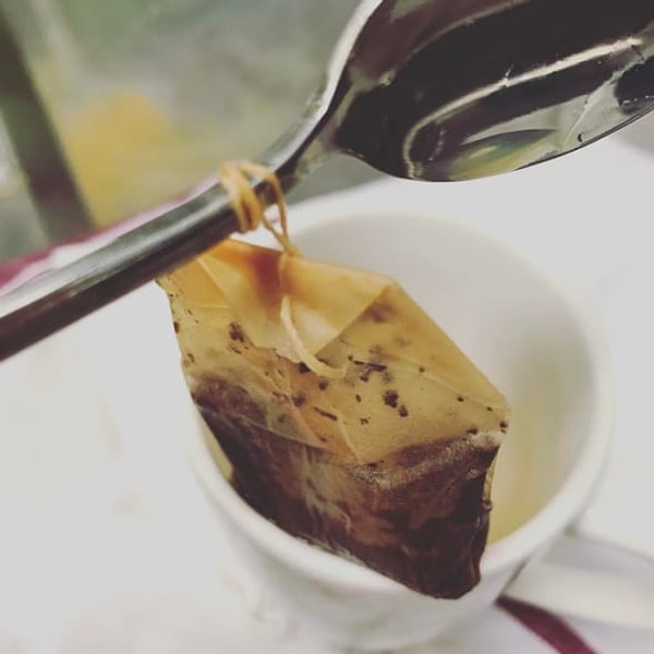 9. Клиенты так и норовят усложнить официантам жизнь...