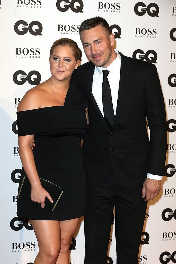 6. Эми Шумер рассталась с бойфрендом Беном Ханишем