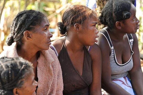 18. Madagaskar’da hamile kadınların şapka takması yasak.