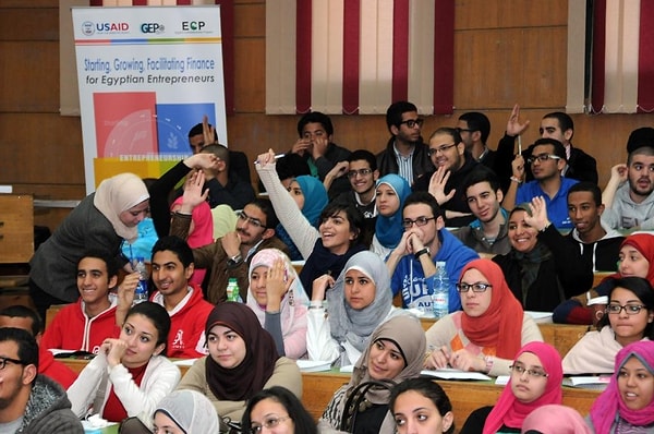 13. Вступительные экзамены для девушек