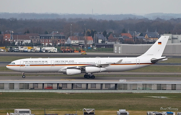 Almanya Başbakanı Angela Merkel'in Konrad Adenauer adlı uçağı. Değeri: 300 milyon dolar