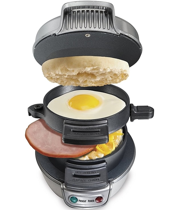 7. Сэндвичница, благодаря которой завтрак будет готовиться еще быстрее