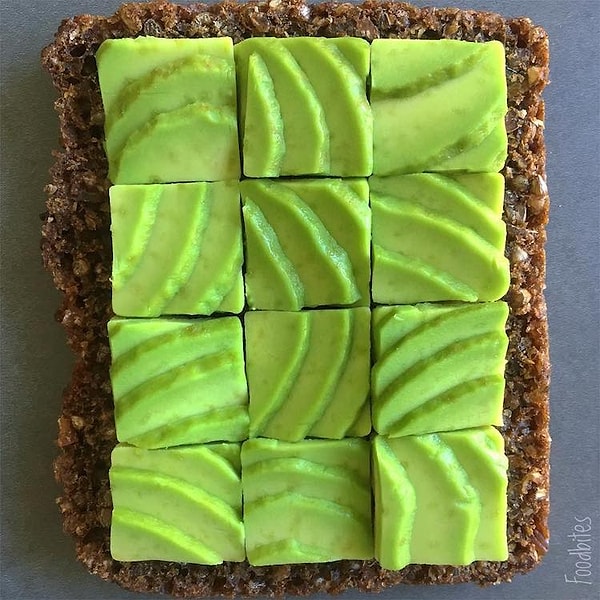 13. Актуальный всегда авокадо