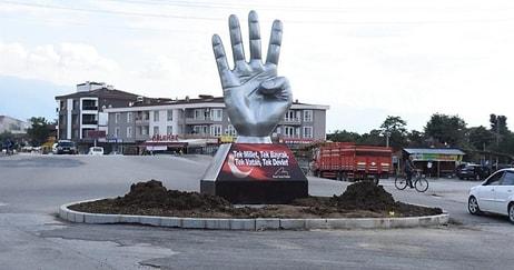 Düzce Belediye Başkanı Mehmet Keleş’in Talimatıyla Şehir Merkezine ‘Rabia Heykeli’ Dikildi