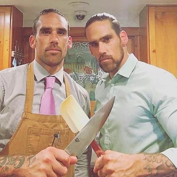 11. Дастин и Тревор