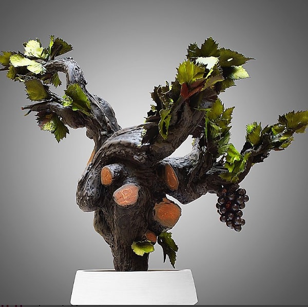 9. Эта скульптура сделана из... шоколада