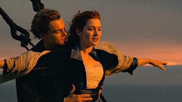 Peki ya Titanic'te izlediğimiz hikaye, Cobb'un zihninin derinliklerindeki bu limbo senaryolarından biriyse?