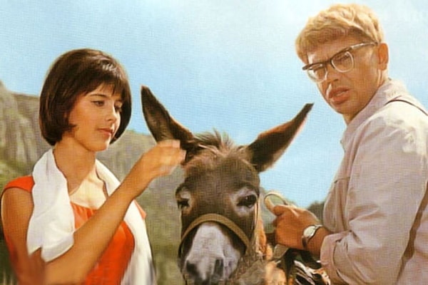 9. Надежда Румянцева озвучила героиню Натальи Варлей в «Кавказской пленнице» - Нину.