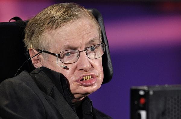 Hawking’e göre insanlığın Dünya üzerindeki vakti oldukça kısıtlı ve malesef 100 yıldan daha fazla değil.