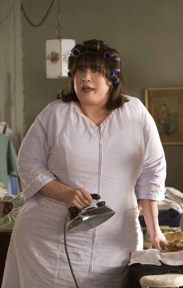 7. Джон Траволта в фильме "Лак для волос" 2007 г.