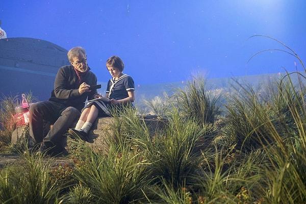 25. Spielberg ve Ruby Barnhill The BFG filminin çekimleri sırasında, 2015.