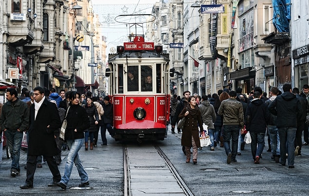Türkiye nüfusu önce 95 milyona yükselecek ardından 85 milyona gerileyecek
