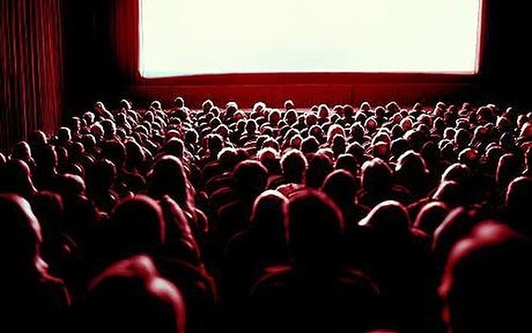 9. Ходите на дневные сеансы в кино