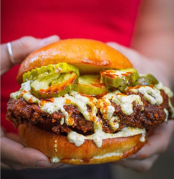 4. Только взгляните на эту огромную котлету: