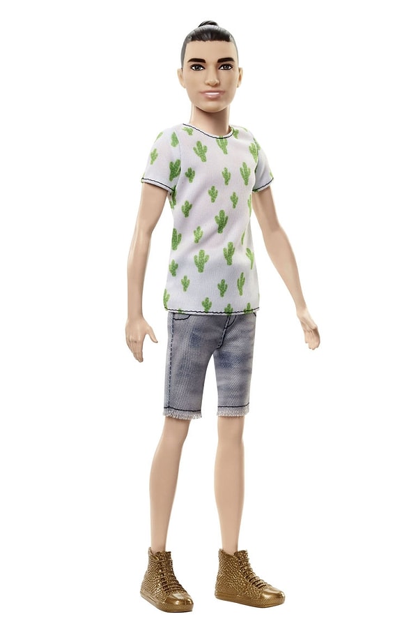 6. В течение последних 3 лет было выпущено уже более 100 различных типов Барби