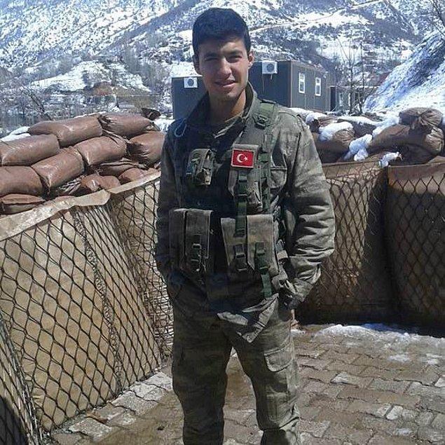 Şehit Sözleşmeli Er Oğuzhan Küçükün cenazesinin, yarın öğle namazının ardından düzenlenecek asker törenin ardından Karaman'da toprağa verilmesi bekleniyor.