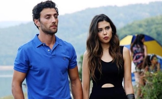 5. Adı Mutluluk - Ceyhun Mengiroğlu & Dilara Aksürek