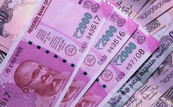 4. Идем дальше: какой стране принадлежат эти банкноты?