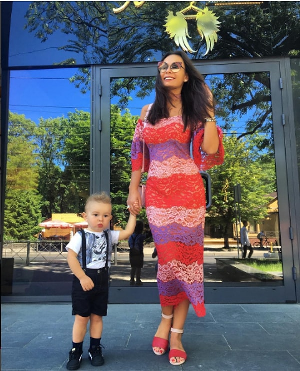 3. Инна Жиркова - 3 детей