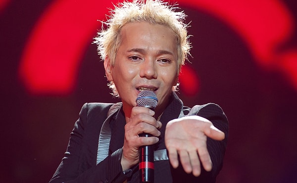 9. После смерти Сорина поклонницы угрожали Яковлеву, что обольют его кислотой.