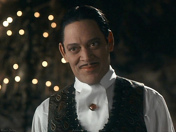 2. Рауль Хулиа - Гомес Аддамс