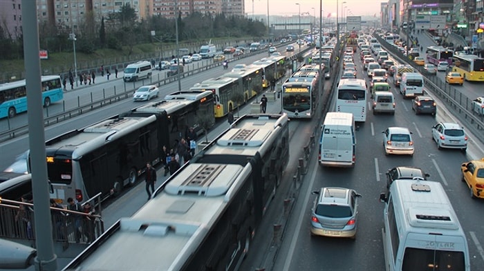 İstanbul'da Toplu Ulaşım Ücretlerine Zam