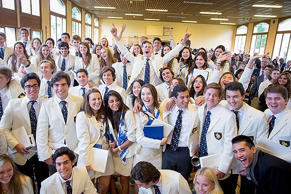 1. Сегодня около 30% выпускников школы Institut Le Rosey поступают в топ-25 самых престижных высших учебных заведений мира.