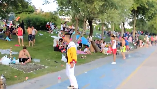 Yazın Gelmesiyle Çöplüğe Dönüşen Florya Sahili