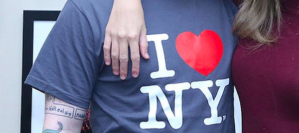 1. Итак, поехали! Кто же носит такую футболку?