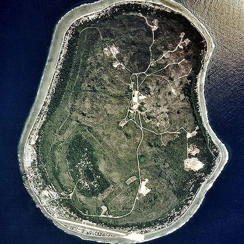 Dünyada en az ziyaret edilen ülke Nauru. 2011 yılında Nauru’yu yalnızca 200 turist ziyaret etmiş.