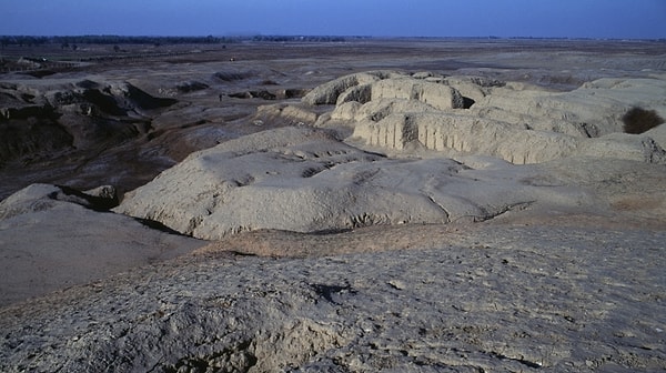 2. Список шумерских правителей включает одну женщину.